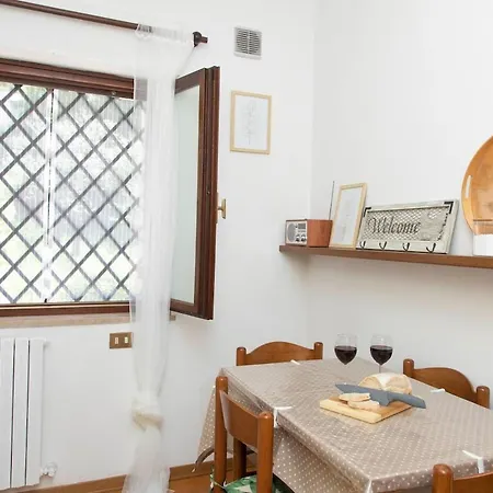 Rosellina Gialla Assisi Oasi Di Pace In Collina San Vitale