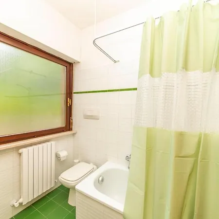 Rosellina Gialla Assisi Oasi Di Pace In Collina Apartman San Vitale