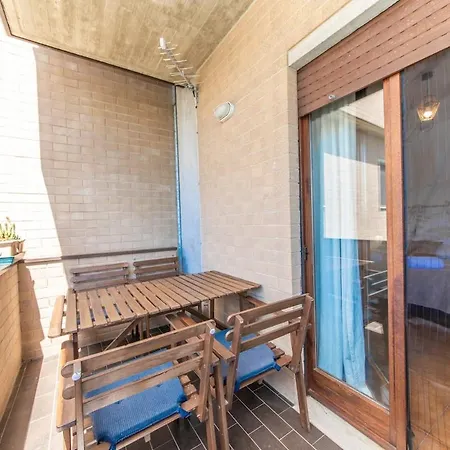 Rosellina Gialla Assisi Oasi Di Pace In Collina Apartman San Vitale